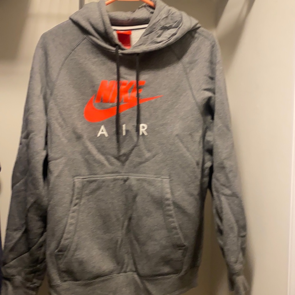 Nike hoodie size small